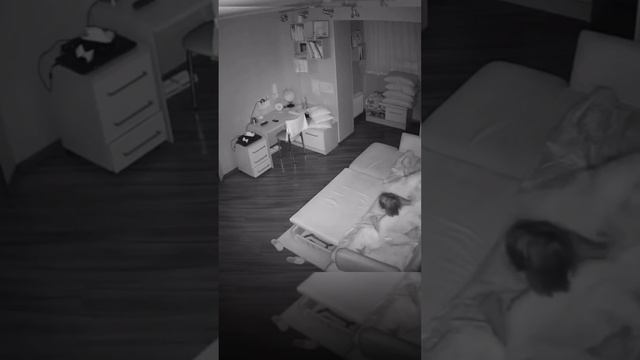 Как пранкеры взламывают домашние камеры видеонаблюдения и пугают детей