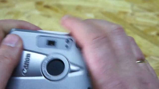 1999 Canon Ixus FF APS Film Camera