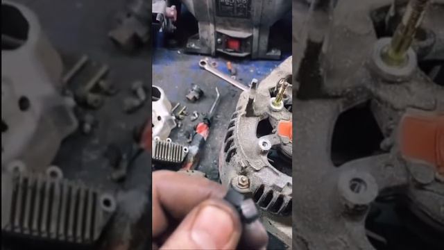 Доктор Вольт ⚙️