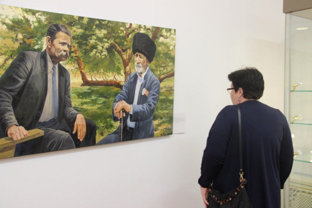 В Махачкале открылась выставка к 155-летию Сулеймана Стальского
