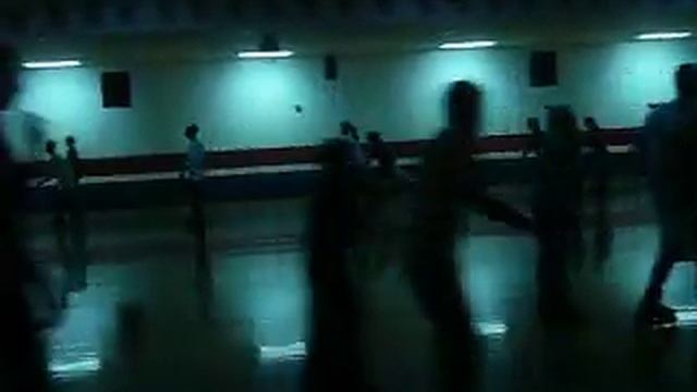 roller skating with crazy frog