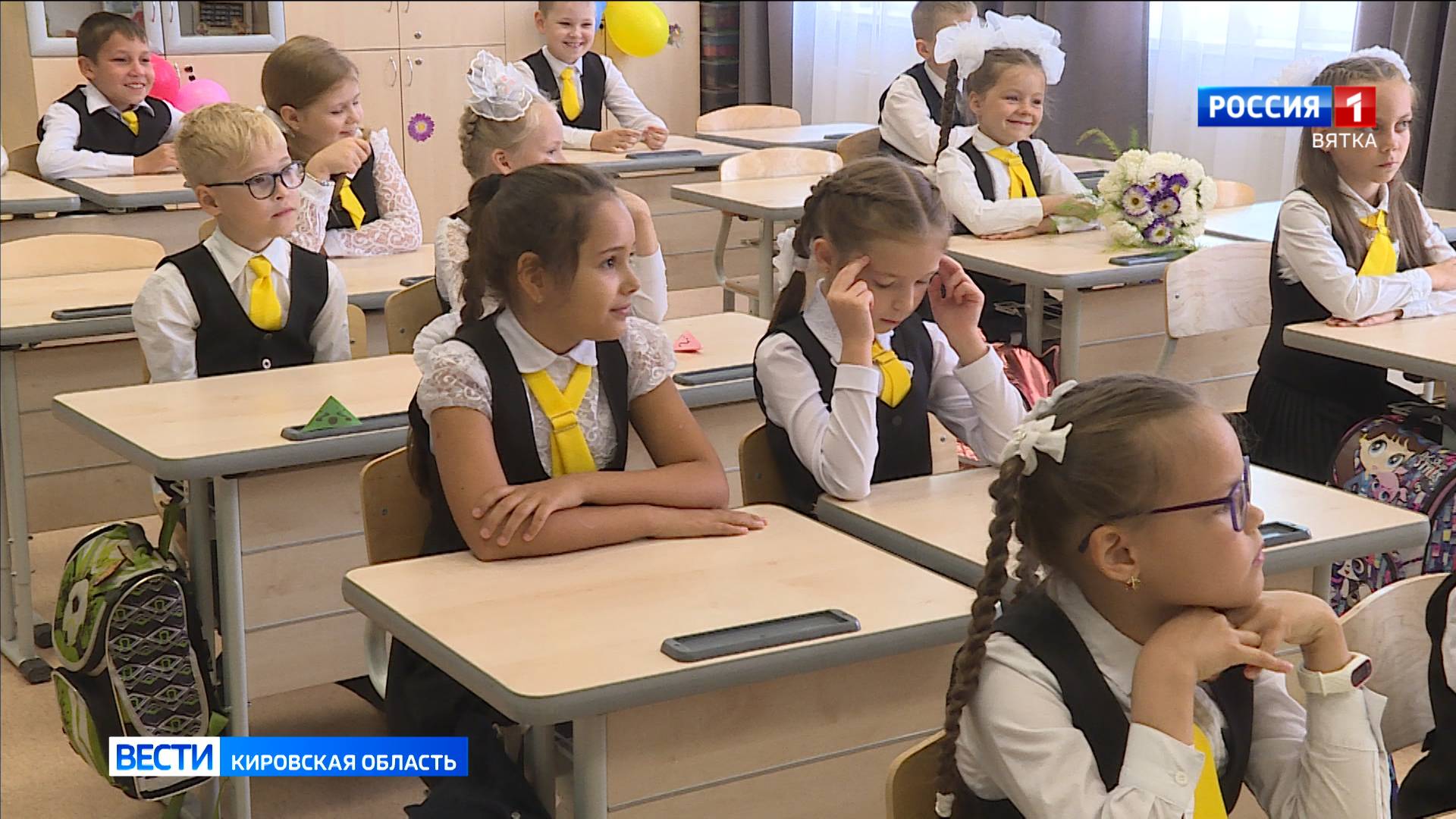 Больше 100 юных кировчан не попали в школы по прописке