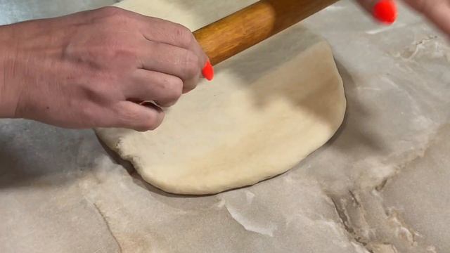 Просто добавьте в тесто уксус 9 %Пирожки как пух с маком в духовке