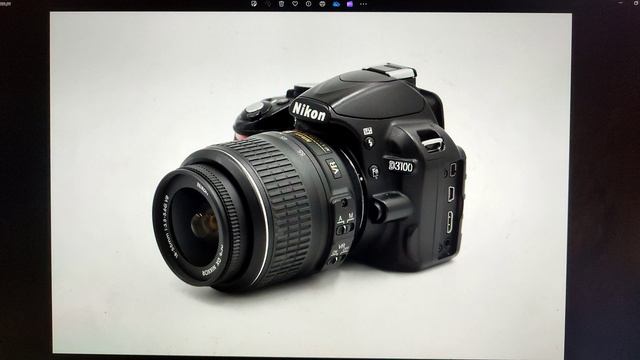 Обзор боковой части зеркальной фотокамеры Nikon D3100