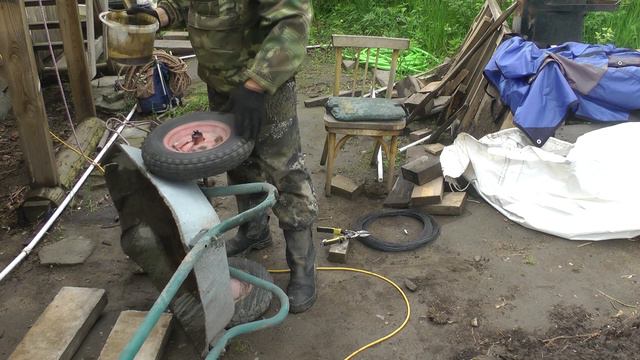 Как отремонтировать колесо садовой тележки
