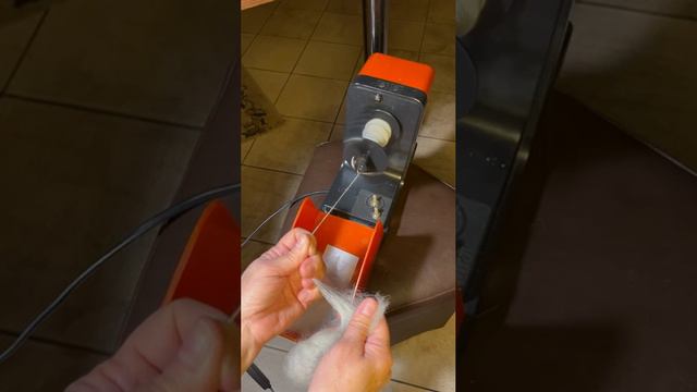 Как прясть нить на электропрялке