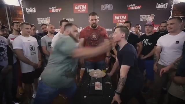 Турнир по пощёчинам.Василий Комбайнер