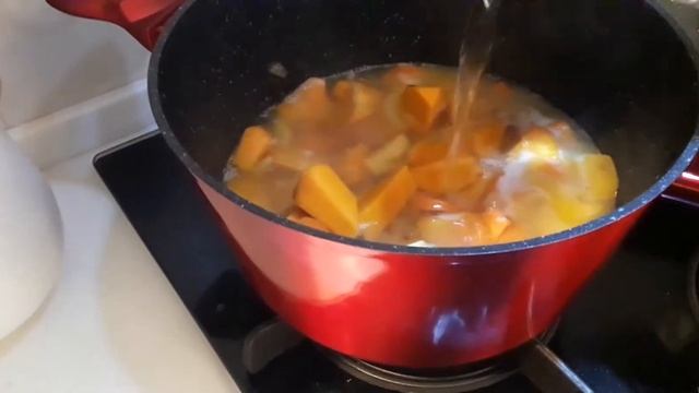 Pumpkin soup/Supa de dovleac/Тыквенный суп