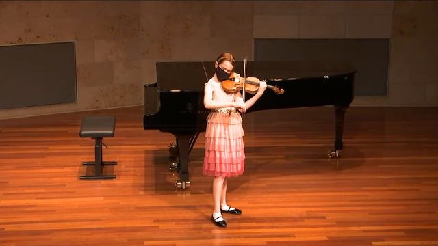 Bach Partita no.3 Prelude - 12 year old violinist -  E major BWV 1006 San Francisco Conservatory