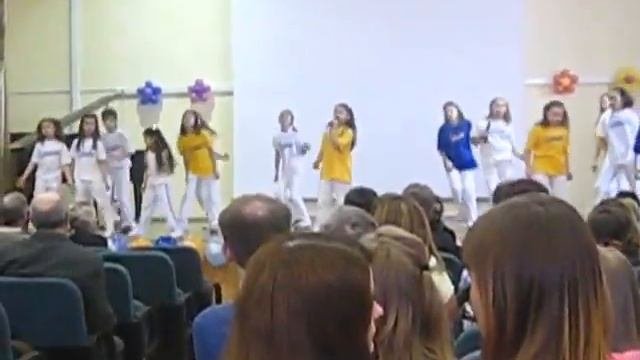 в актовом зале3.AVI