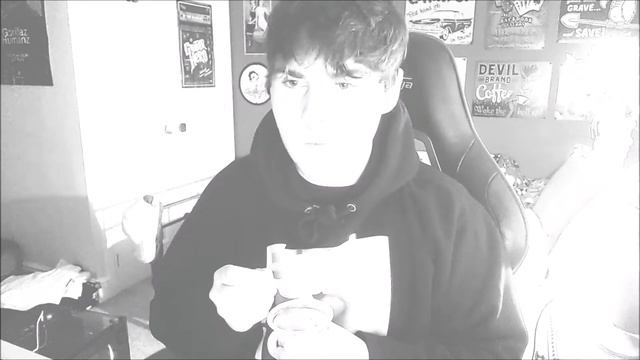 Me Eating Pineapple So My Cum Tastes Good