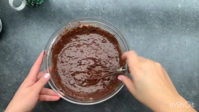 ШОКОЛАДНО-БАНАНОВЫЙ кекс!!это самый вкусный шоколадный кекс!!!