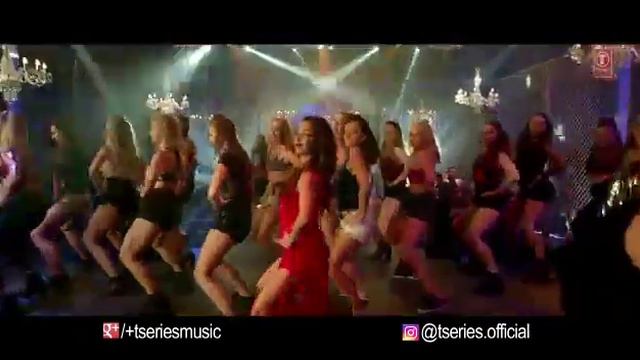 Kaleyo Jesa husan paya 
Aap dekhate dekhate dag rah jaoge