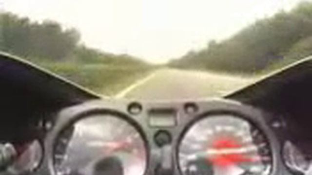 Hayabusa Suzuki 1300 GSXR 340km h