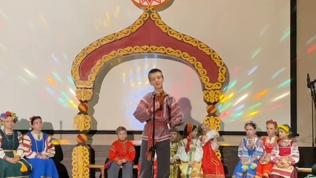 Николаев Александр  12 лет, "Русские ложки"