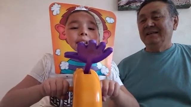 Игра Пирог в лицо