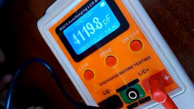 Конденсатор переменой емкости на 4000pf