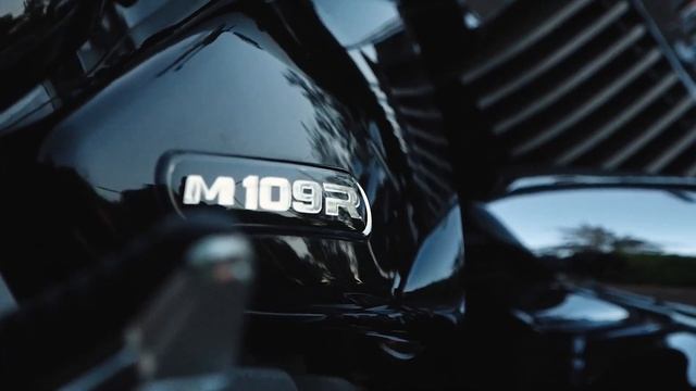 Car B-roll | Suzuki Boulevard M109R