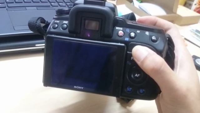 Sony DSLR A580 Shuttle Button Problem