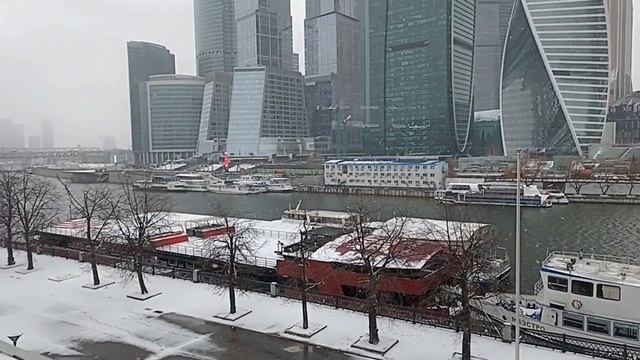Как пенсионеру заработать на путешествия