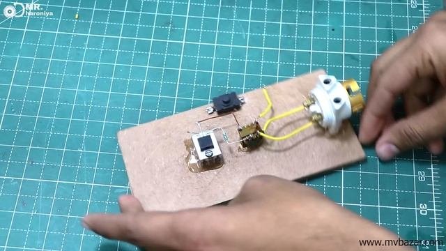 खराब charger को फेको मत बनाओ mini inverter || How to make mini inverter using mobile charger