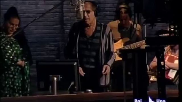 057-🎙️💭🎻 Adriano Celentano - Dormi Amore [2007] (Rai Live Video) [Official Video Full HD 1080p]