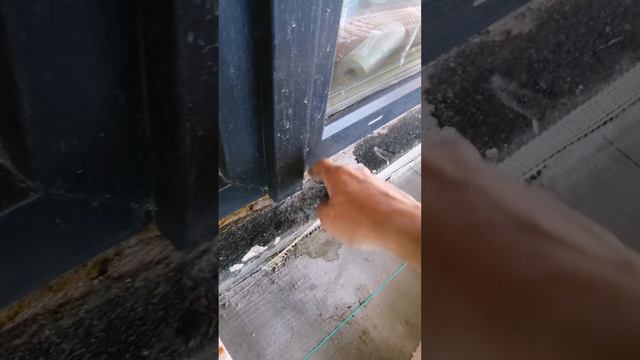Керамогранитный бортик примыкание к окну на террасе