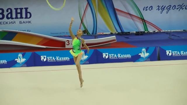 Аверина Арина,обруч.Многоборье 10.02.2013 г.Казань