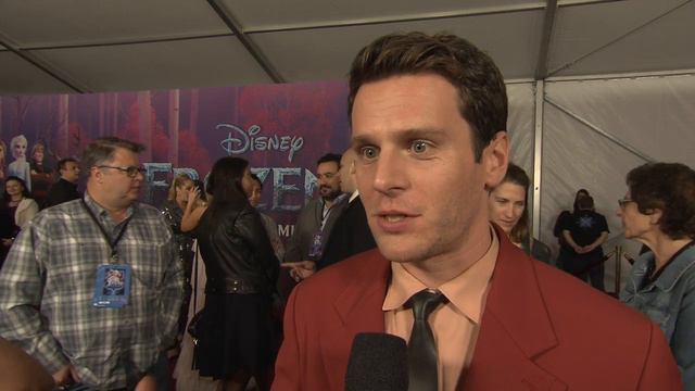 JONATHAN GROFF at the "FROZEN 2"  RED CARPET & PREMIERE JONATHAN GROFF