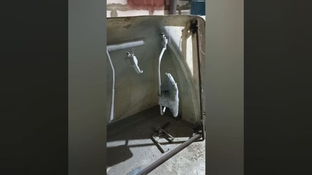 Покраска МАЗ 4370.
Первый опыт
