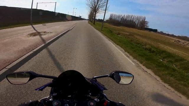 Suzuki GSXR-1000 | 0-200KM/H [4K]