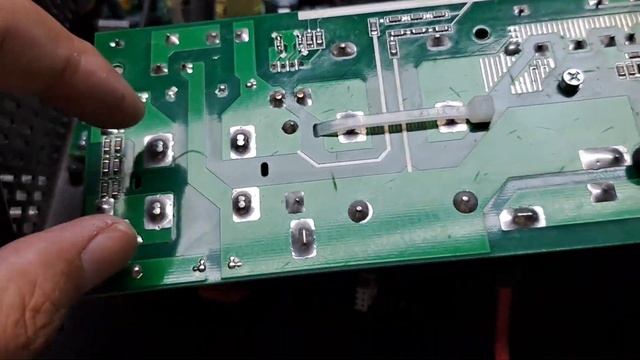 ตรวจเช็คซ่อม Hybrid Inverter 6.2KW