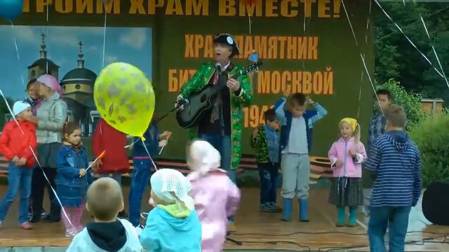 Концерт Владимира Щукина на приходе Покровского храма д Рузино Июнь 2013 г