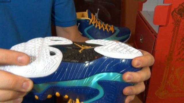 Презентация Air Jordan 2012 - SoleFinder.ru