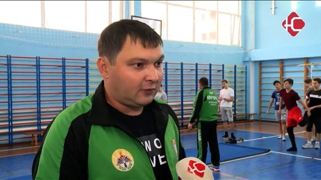 Не одной теорией сильны.