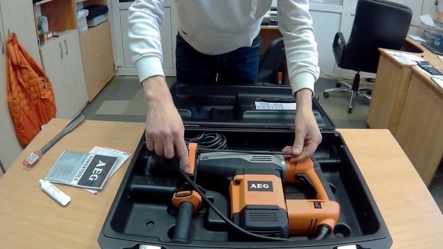 Перфоратор AEG KH 5 E