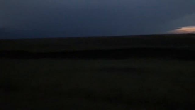 Покатушка на питбайке во время грозы