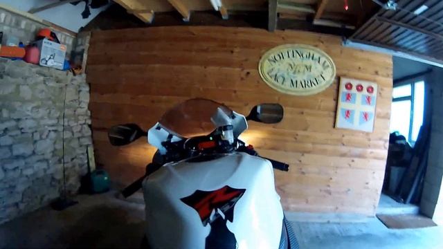 Suzuki GSXR 600 L1