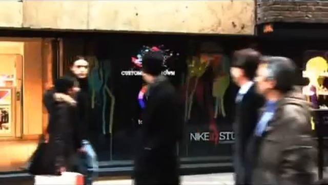 Экран обратной проекции Nike