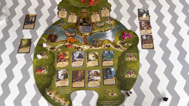 Règles et partie solo du jeu Everdell.