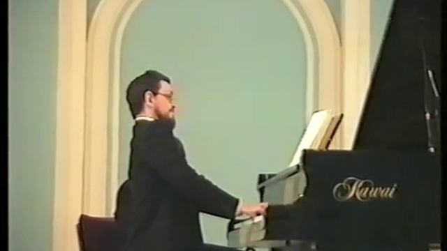 Joseph Haydn. Sonata in F major, Hob.XVI_47 - Mikhail Kollontay (piano)