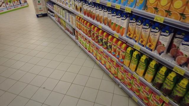 #Албания #Влера #цены Самая нищая страна Европы. Ассортимент и цены на продукты в супермаркете.