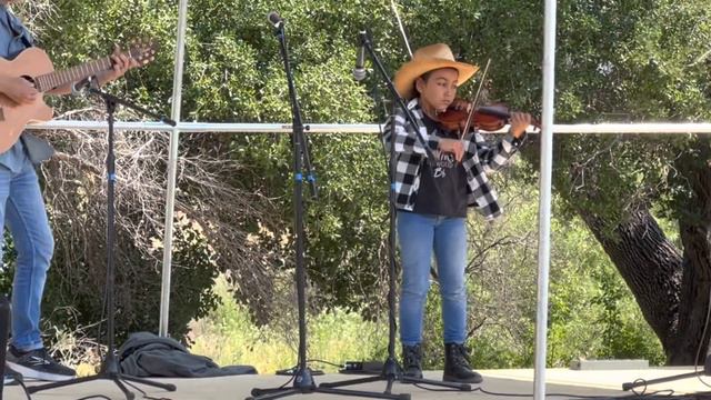 Melina Aghili playing Florida Blues at the Topanga Banjo and Fiddle Festival