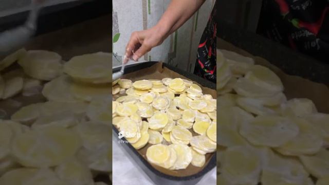 Нежнейшее мясо по французски с картофелем