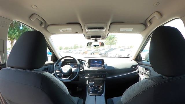 2022 Nissan Rogue S | Super Black | Charcoal Interior