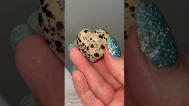 Dalmatian Jasper: 5 Amazing Benefits of Using This Crystal!