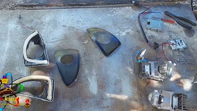 custom bumper lights (super bright projectors modified in my ae92 toyota levin bumper )