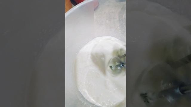 Самое простое мороженое и самое вкусное.