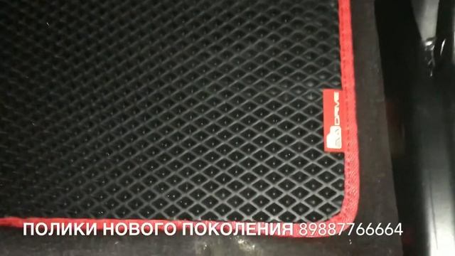 Полики нового поколения на Ладу Приору. Чёрные с красной окантовкой