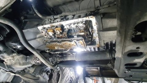 1 Кz HILUX SURF 130 замена масла в АКПП.